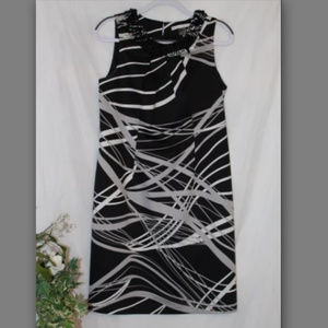 Stunning Peter Nygard Sheath Dress Beaded Collar
